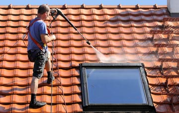 roof cleaning Llanwyddelan, Powys